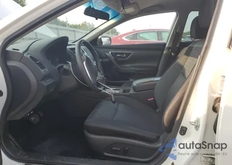 2017 Nissan Altima 2.5 z USA, uszkodzony, nr VIN 1N4AL3APXHC163893